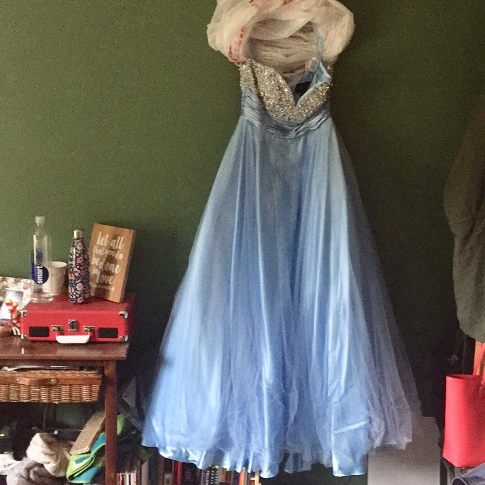 🆕 Light blue sequined prom dress - never worn!